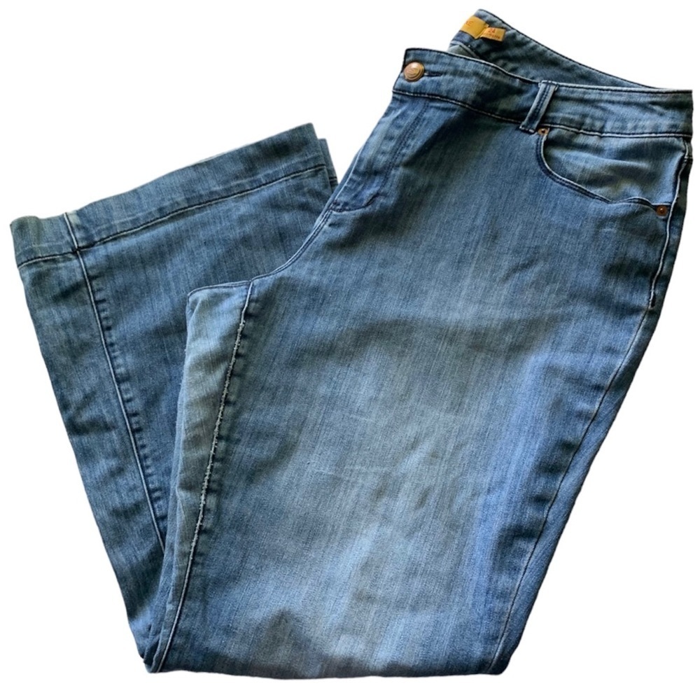 Seven7 Luxe Bootcut Jeans Mid Rise Stretch Medium Wash, [Size 24] - Picture 2 of 9